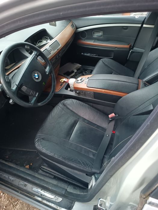 BMW.   e65  740i