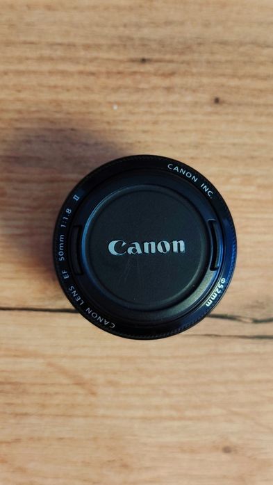 Aparat foto DSLR CANON 4000D 18Mpx