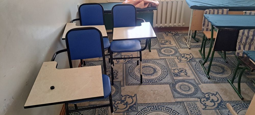 Сто стуллар сотилади