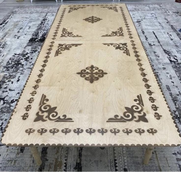 Стол раздвижной национальный