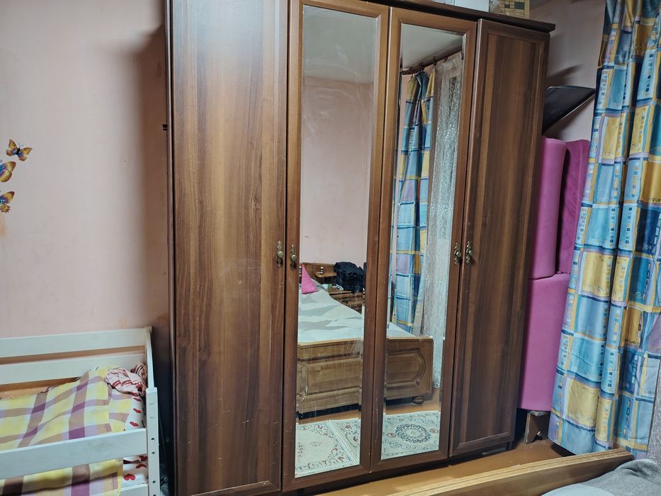 Шифонер с камодом