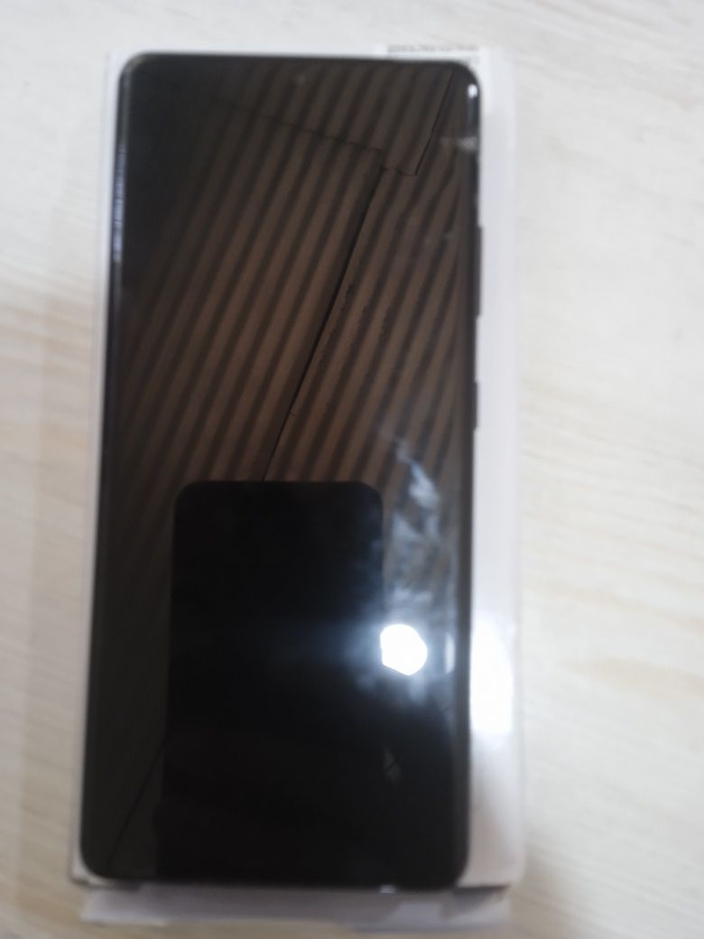Продается на запчасти Samsung s21 ultra
