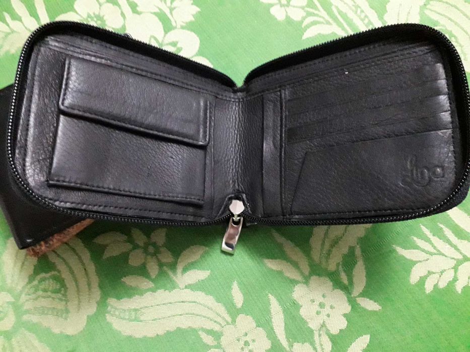 Portofel bărbătesc din piele de șarpe - - Prețul este negociabil