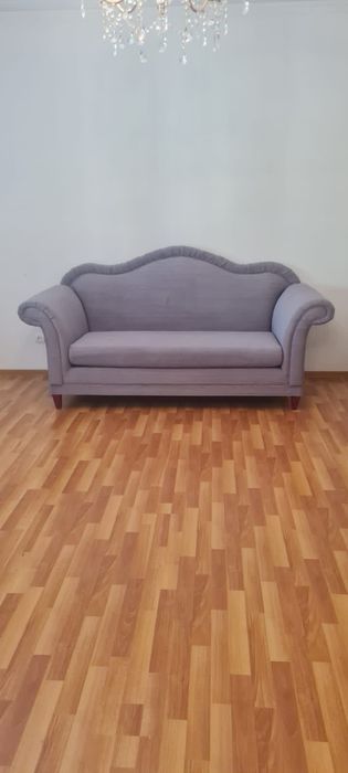 Два дивана 100.000