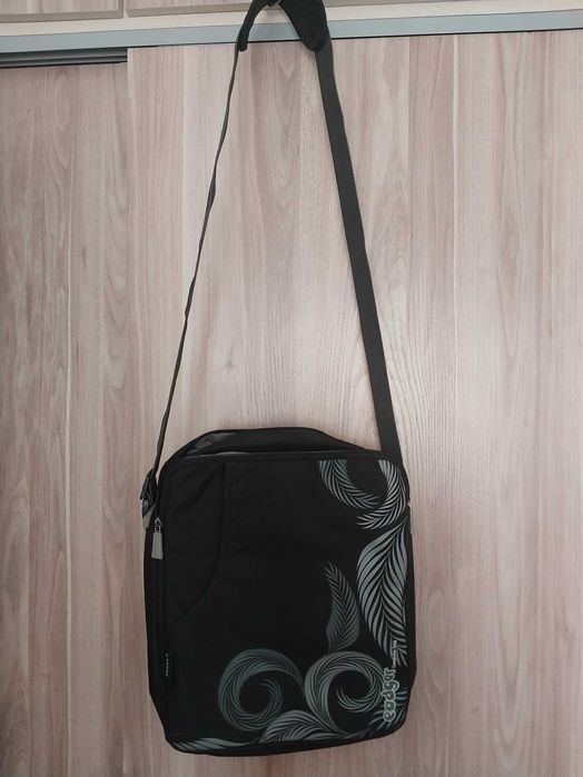 Продается сумка для ноутбука