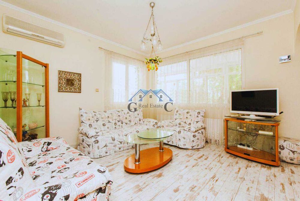 Продава се Многостаен апартамент в Варна, Център - 140 кв.м за 1779 €/кв.м - Снимка #3
