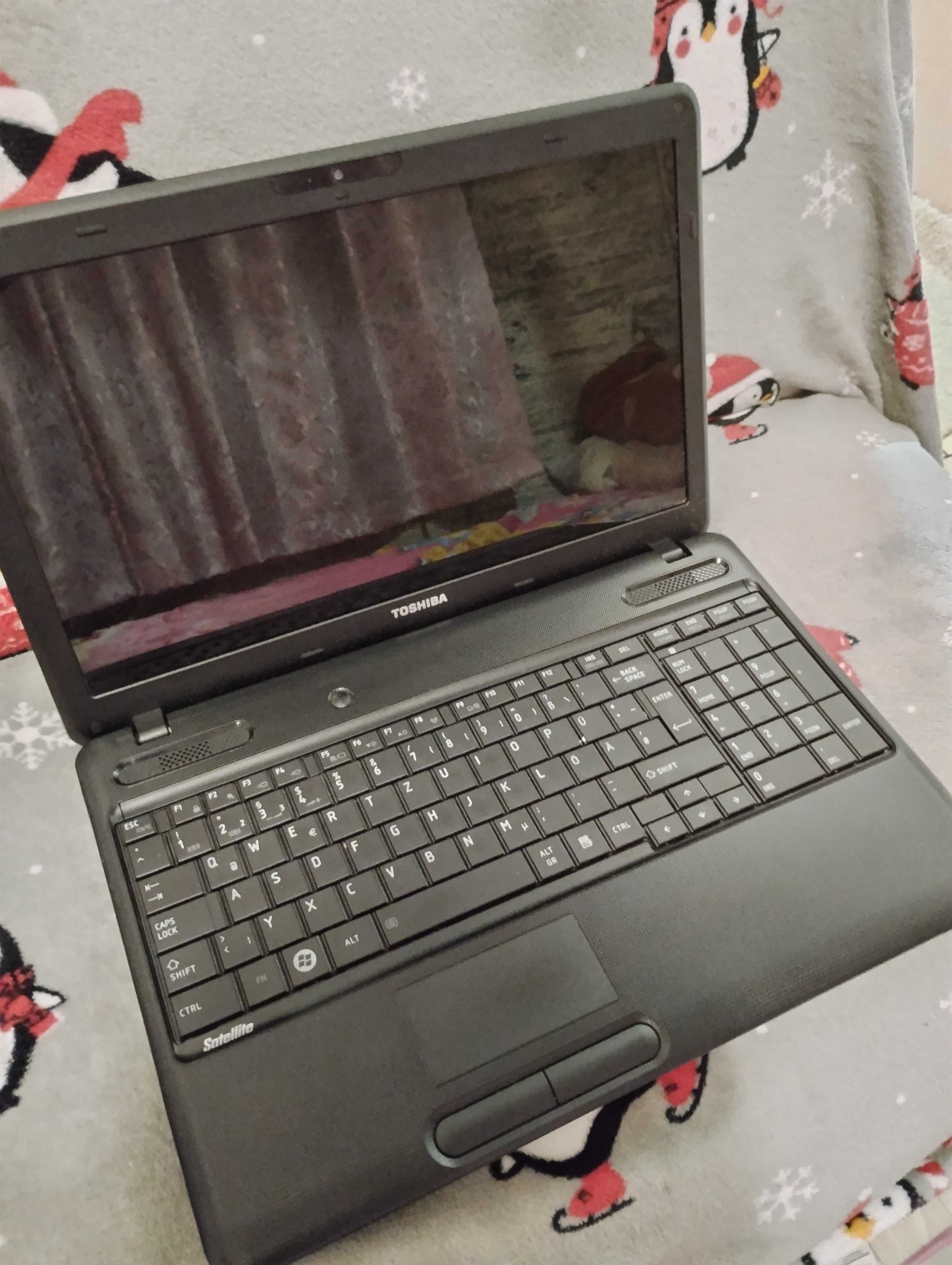 Лаптоп Тошиба C660