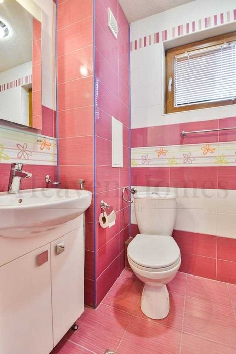 Продава се Тристаен апартамент в София, Витоша - 145 кв.м за 6 €/кв.м - Снимка #9