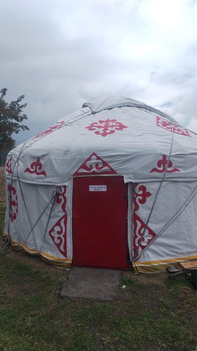 Продам юрту находится в Экибасе или обмен на крс