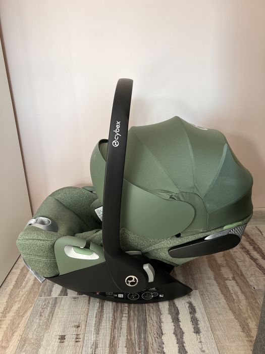 Cybex Cloud T I-size LEAF GREEN