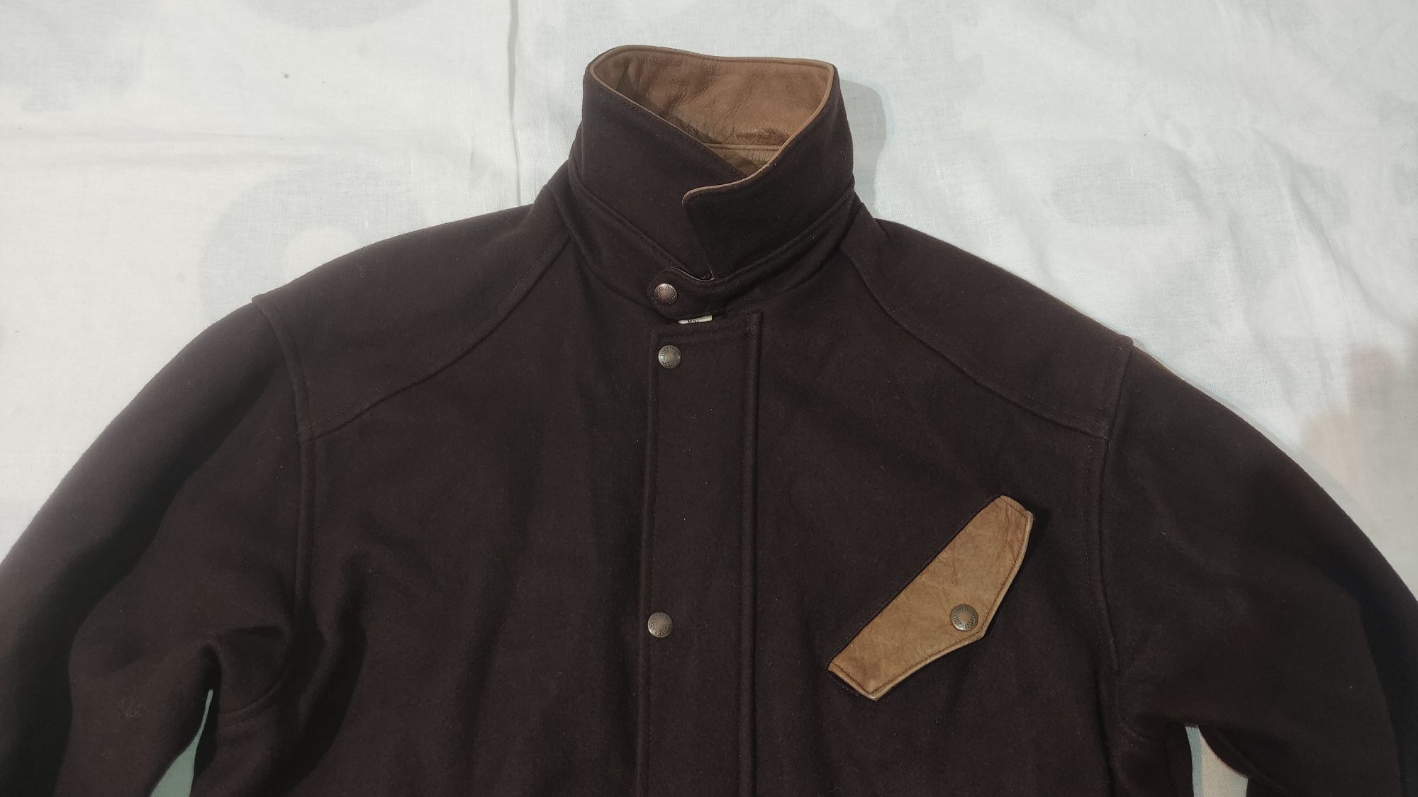 Geaca The Australian Outback mărime M/L bărbat vânator vânătoare lână