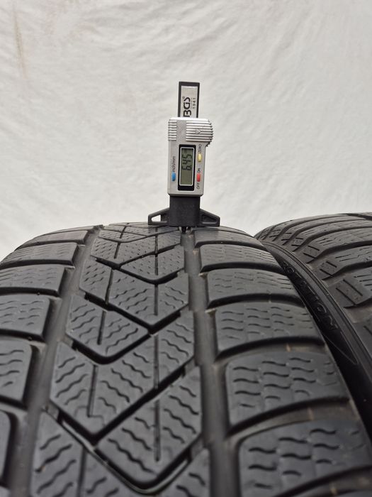 4бр 225 50 18 Pirelli Runflat зимни - 21г