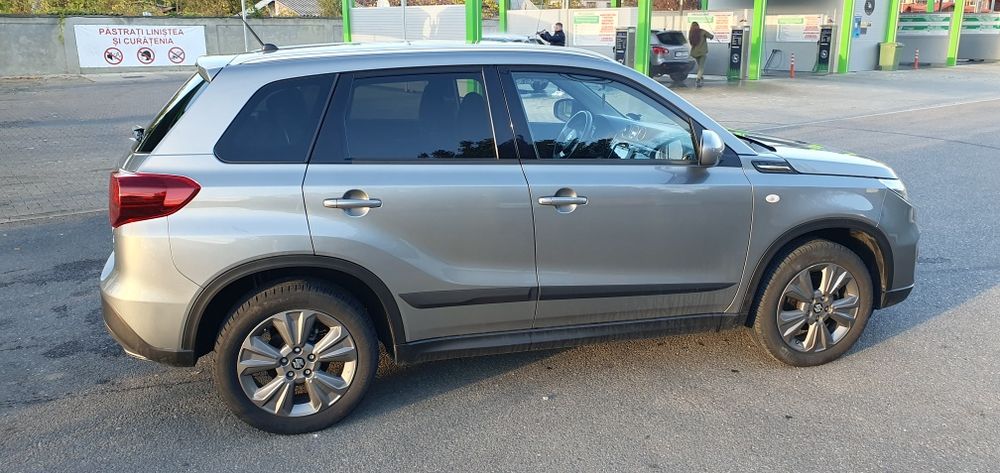 Suzuki Vitara Mild-Hybrid Allgrip 4x4, varianta Passion Decembrie 2020