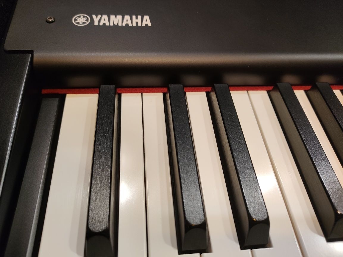 Vând Yamaha Cp88