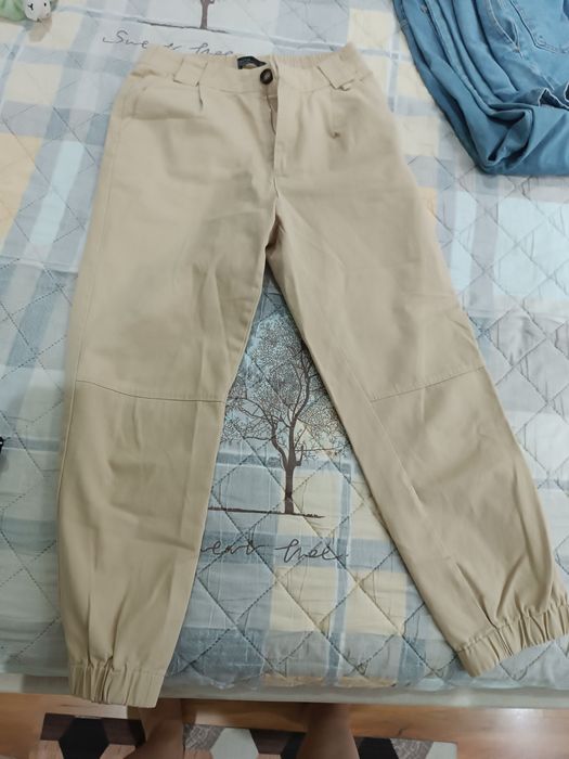 Продаю женские бриджи.