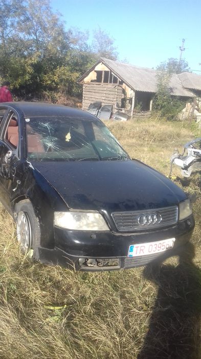Vând motor Audi A6-2,5tdi AN 2002