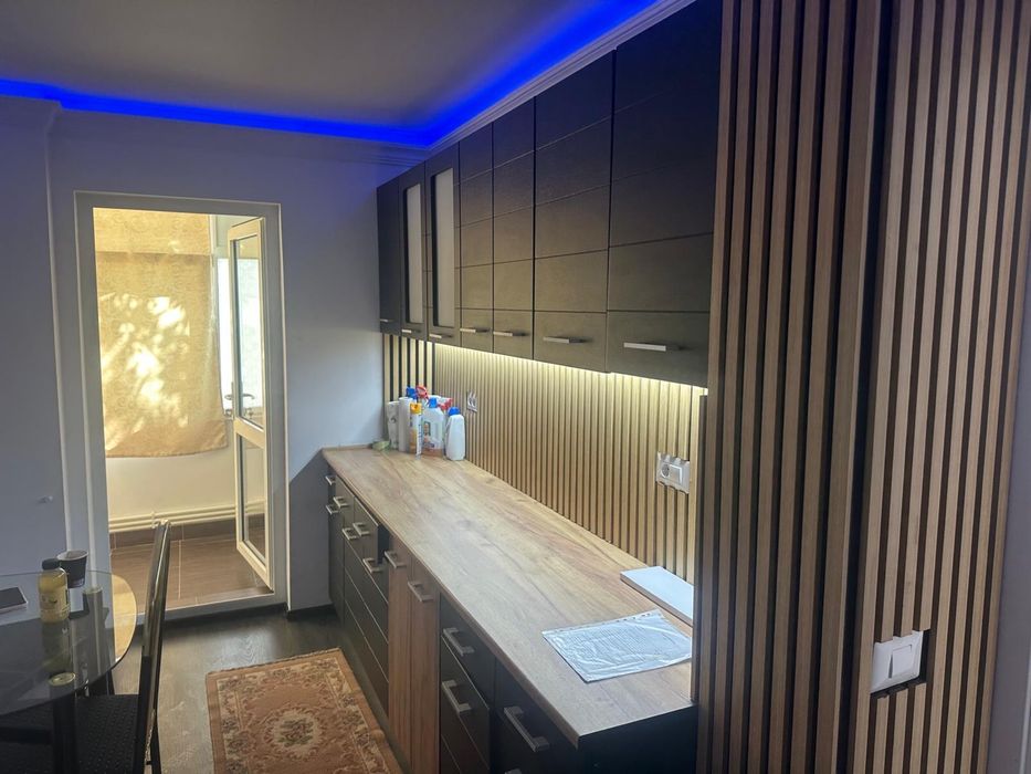 Inchiriez Apartament Zona Bucovina