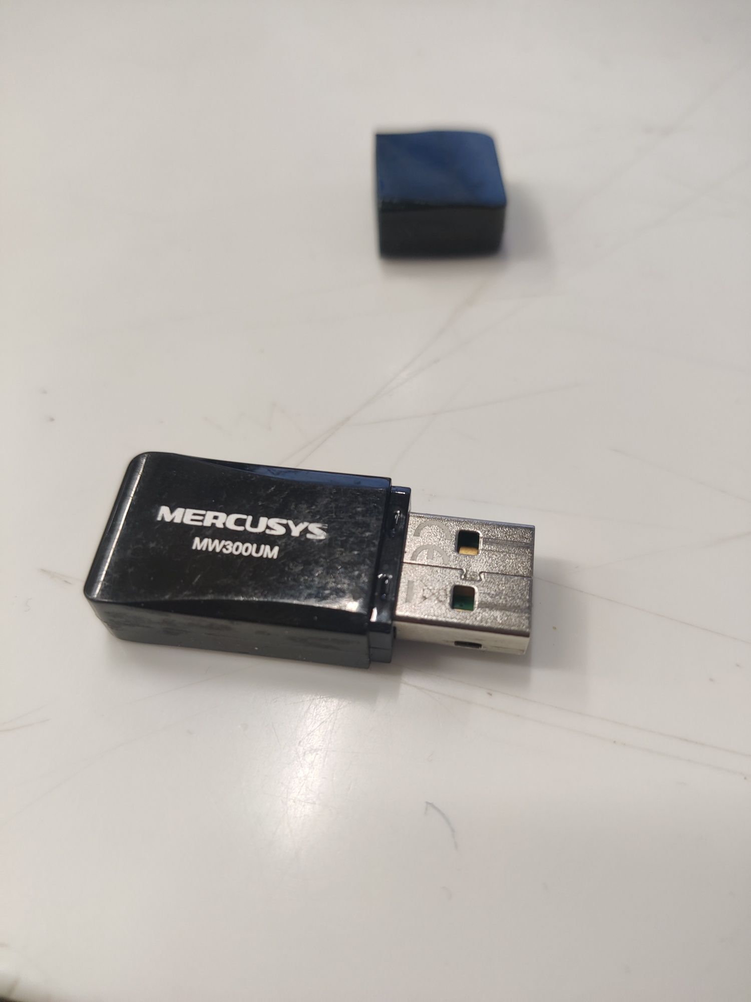 Vand Adaptor wireless MERCUSYS MW300UM