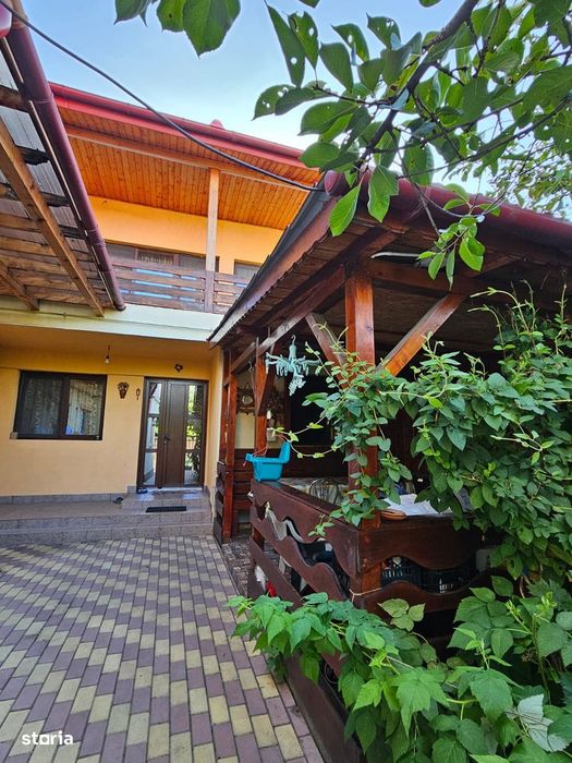 Vila de vanzare Andronache