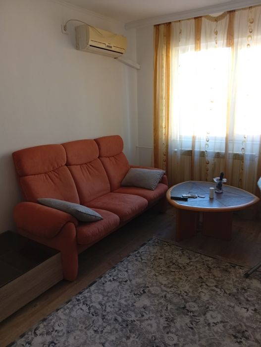 Închiriez apartament cu 2 camere zona Piata Sârbilor