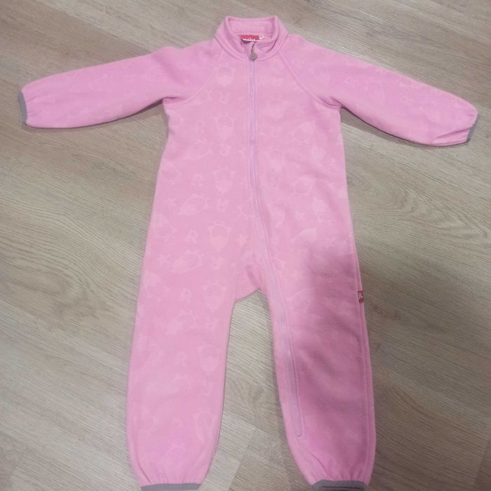 Отдам за вкусняшку детские флисовые комбенизоны