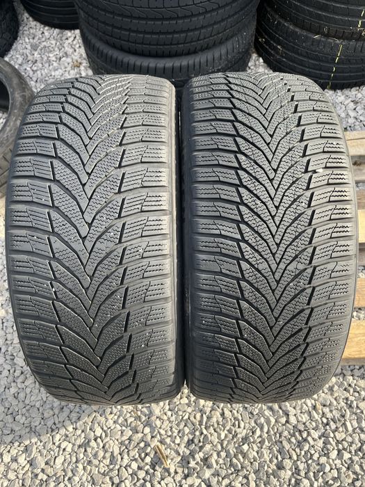 2бр 245/40/19 на 6мм с 20дот Нексен