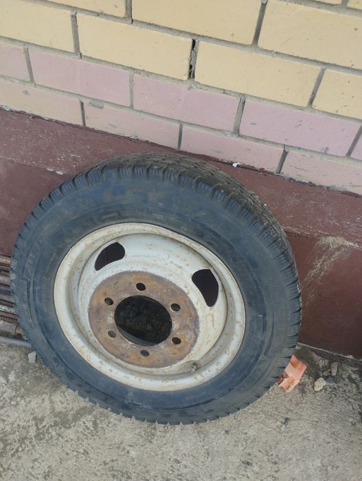 Газель, ниваға покрышкалар