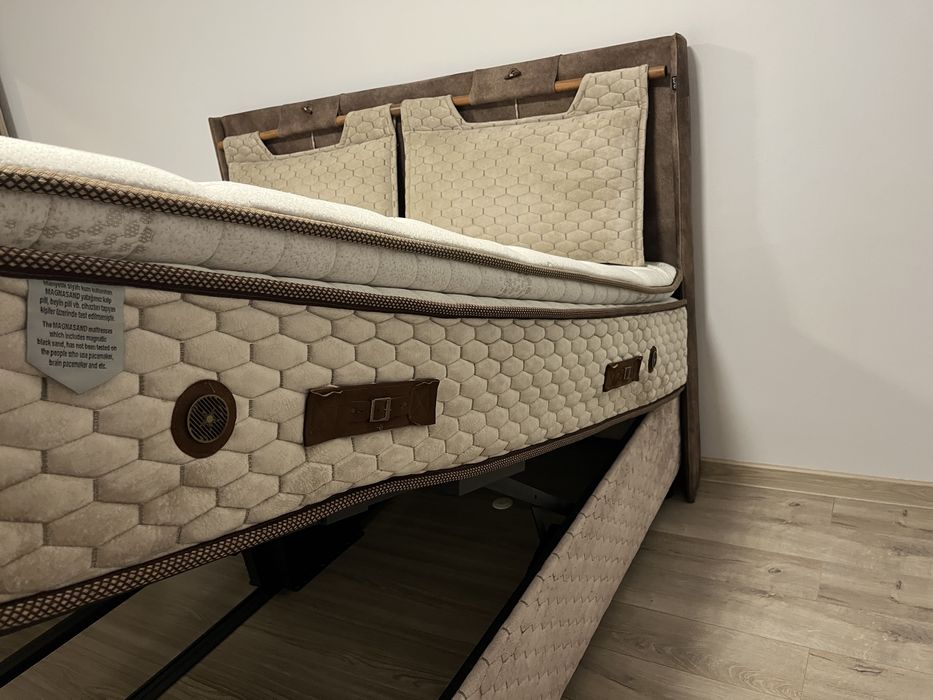 Pat tapitat, Bambi, Magnasand