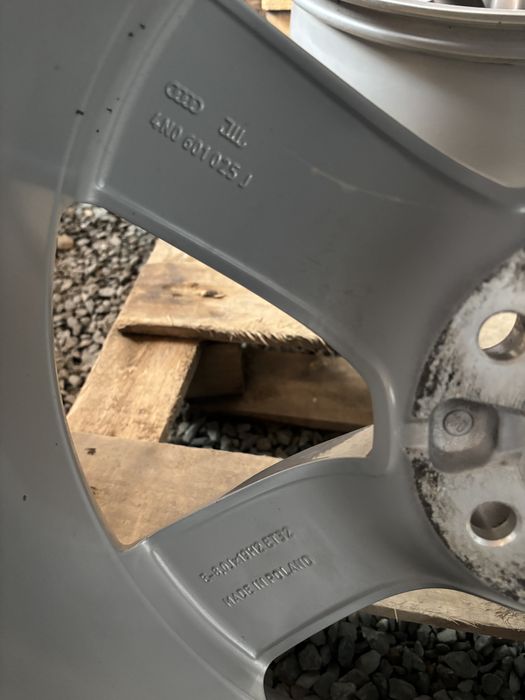 Jante Audi A8 S8 4N 4H A7 A6 Allroad Q5 SQ5 R19