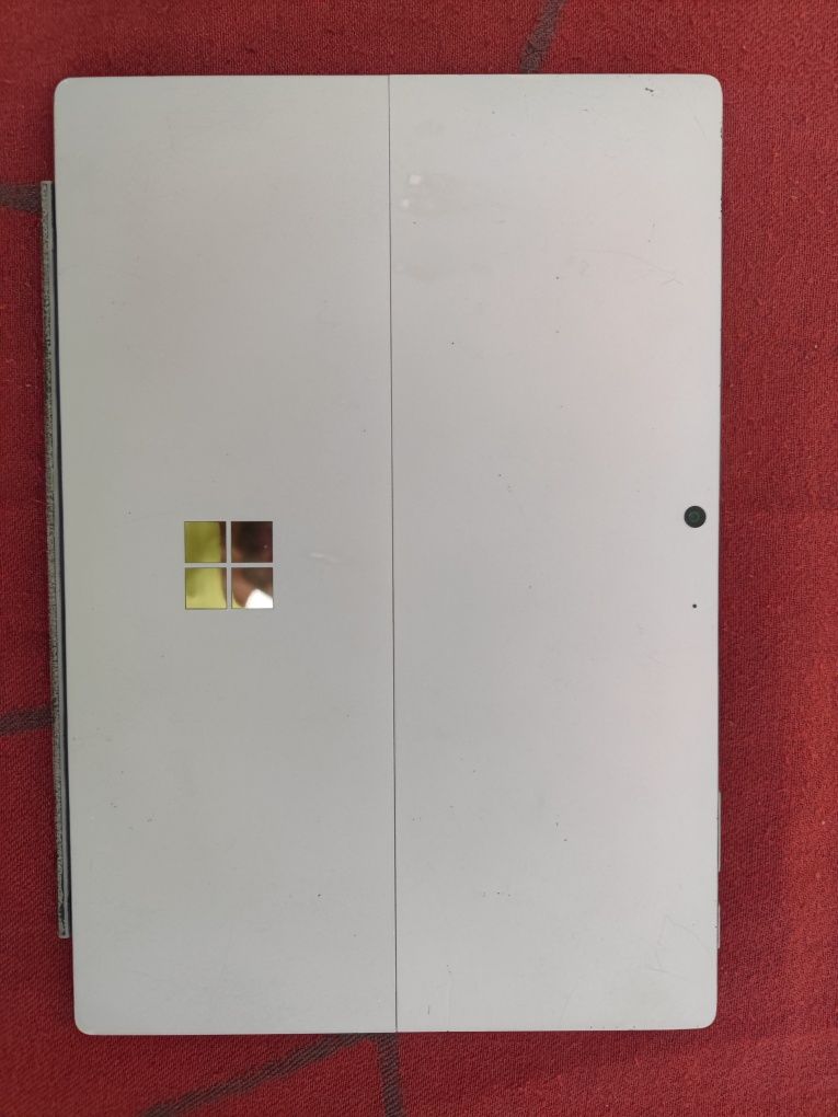 Microsoft surface pro 7