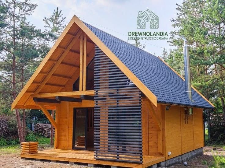 Case, cabane A frame, foișoare, magazii, acoperișuri