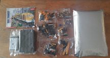 Комплект локомотив, вагон, релси, съвместим с LEGO  - нов