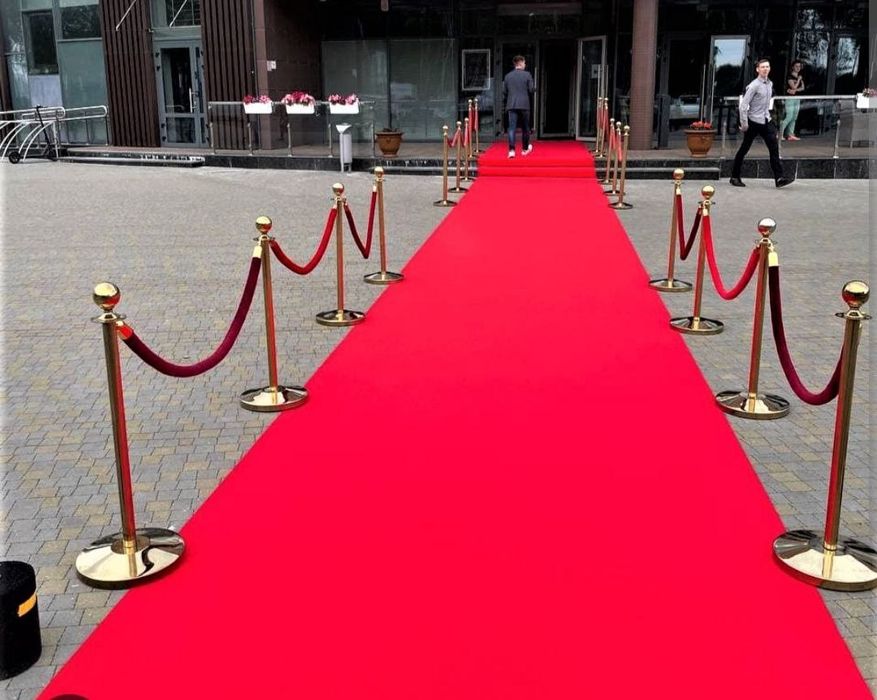 Ограничительные стойки президентские стойки ковроввя дорожка