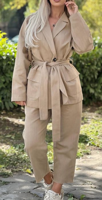 Есенни сетове Evis, Markets, Affect