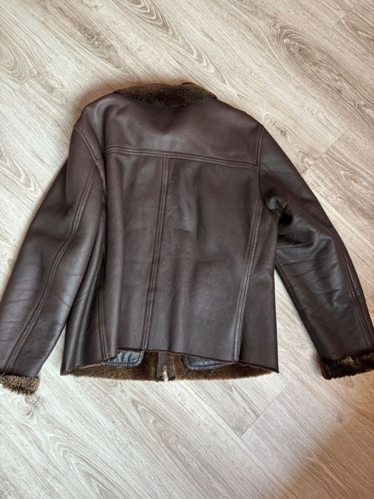 Cojoc Armani , 56  bărbătesc 300 eur