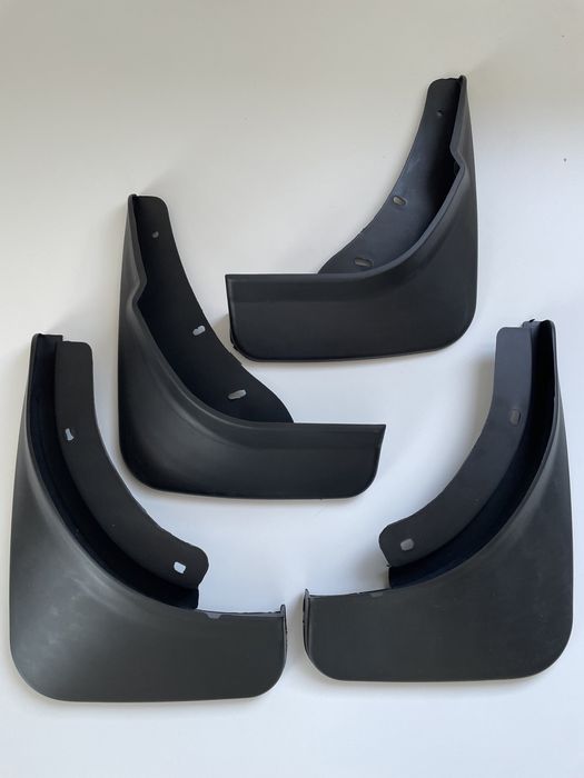 Set aparatori noroi pentru Volkswagen Passat B6