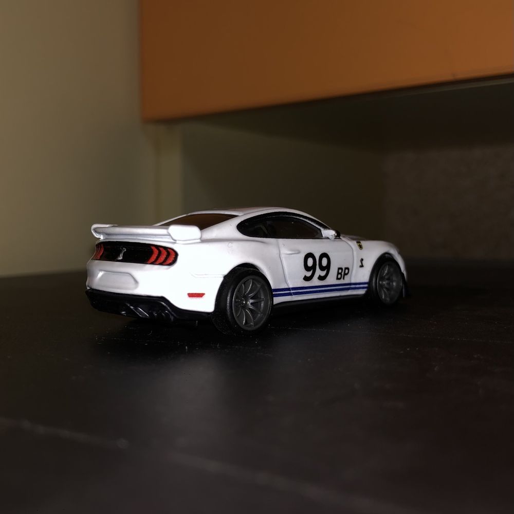 hotwheels premium ‘20 Ford Mustang Shelby GT500