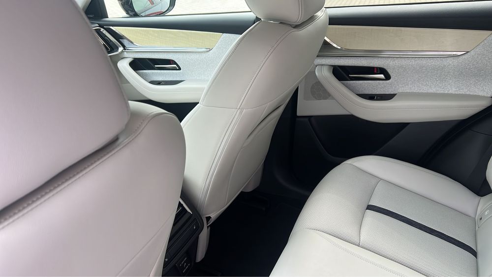 Mazda CX60 ca noua