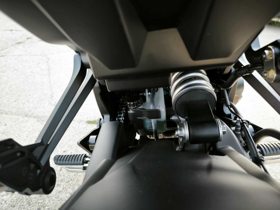 Kawasaki Ninja 1000SX 2024 cu doar 3200 KM ca NOU !