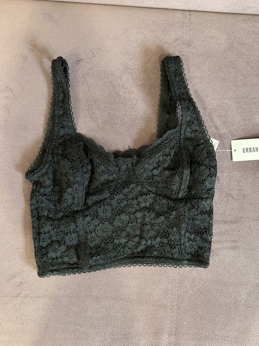 Top Dantela Urban Outfiters