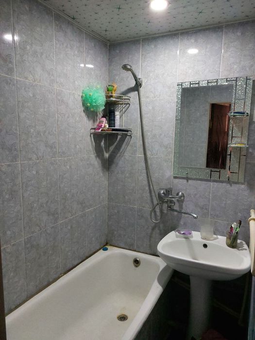 Kvartira TEZDA sotiladi