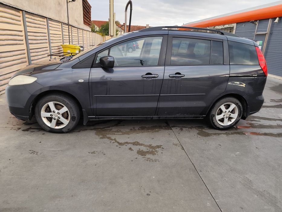Vand Mazda 5 an 2004