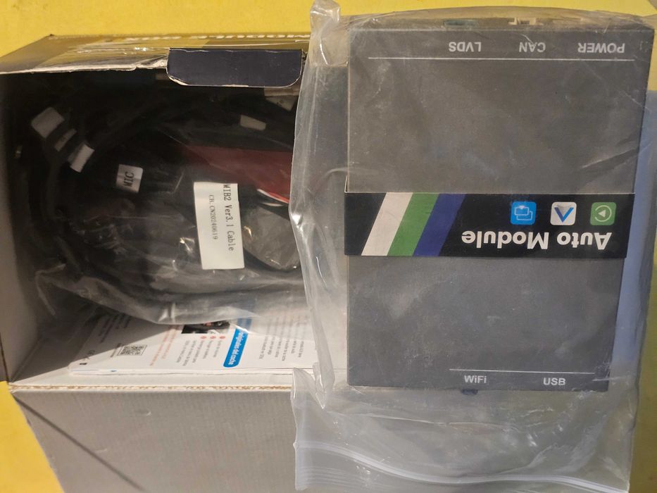 Adaptor wireless Carlinkit Apple Carplay Peugeot și Citroen ISUDAR