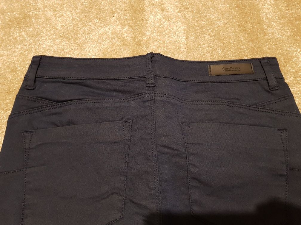 Pantaloni Stradivarius, 36, bleumarin