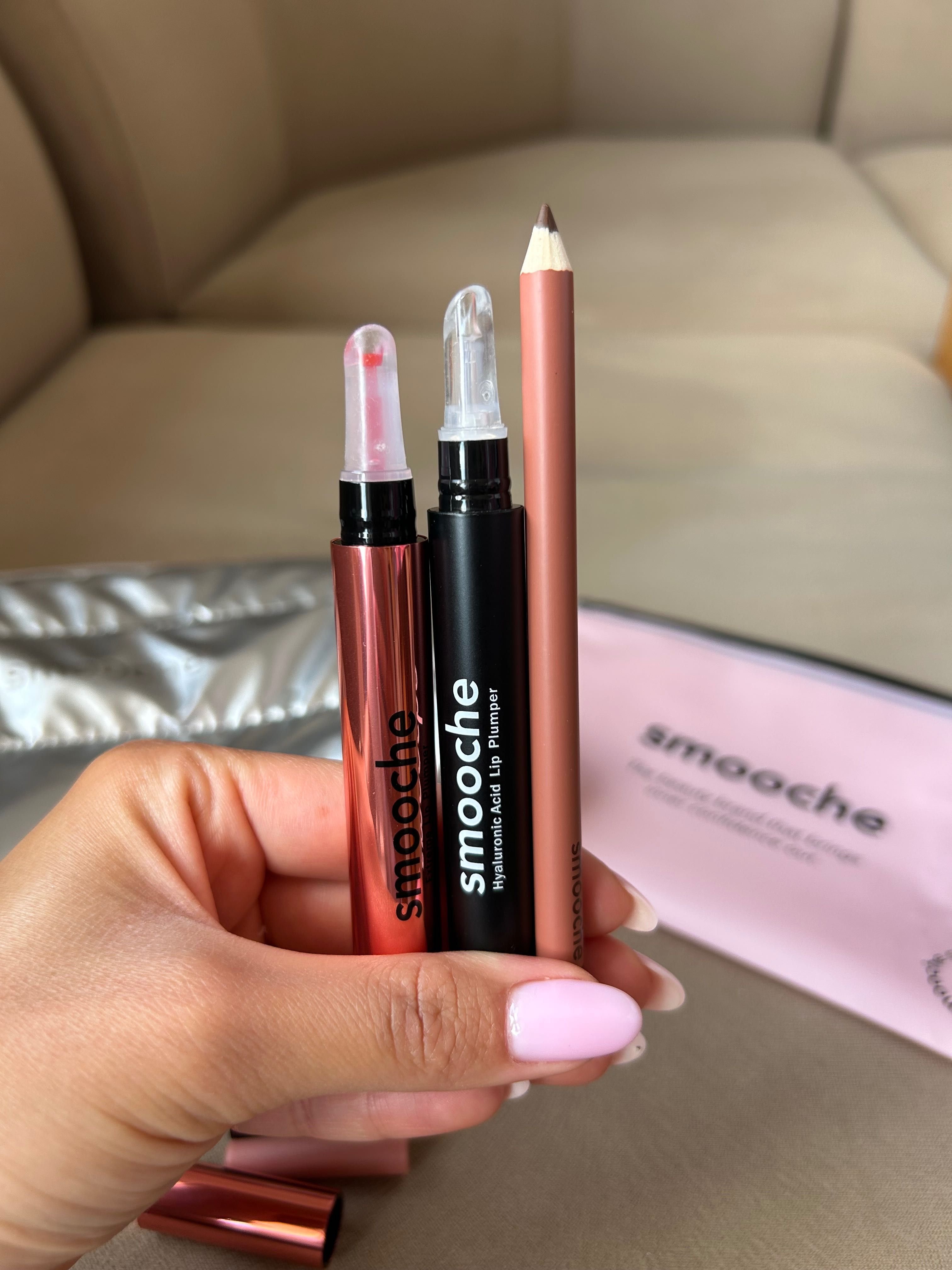 НОВ Комплект Smooche – Lip Plumpers + Lip Liner