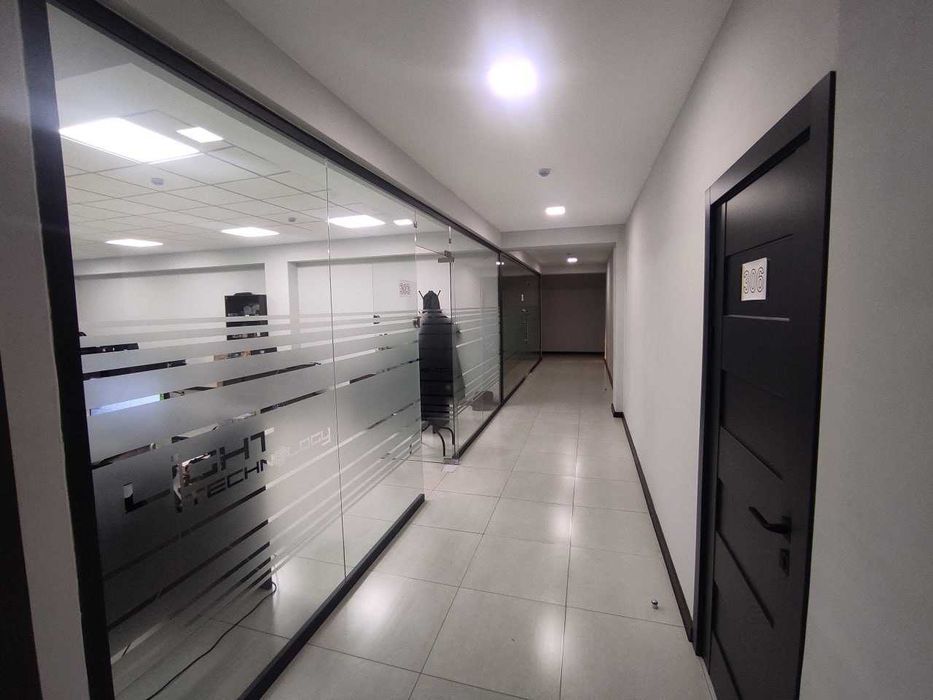 Сдается офисное помещение площадью 409 кв.м