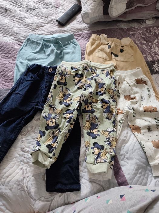 Pantaloni băiat marimea 86