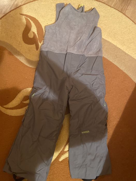 Vand pantaloni noi de iarna marimea 91-104