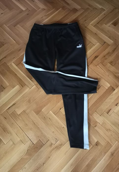 Оригинални мъжки  долнища Puma  размер 2XL