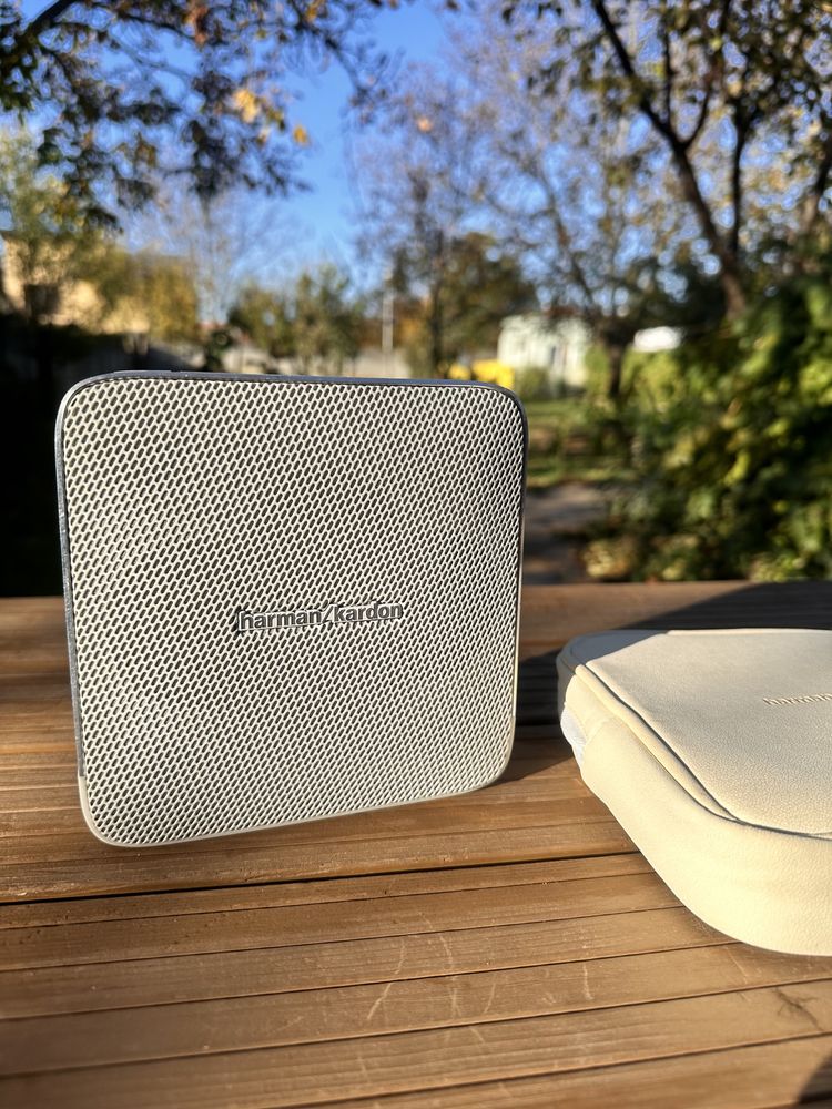 Boxă Harman Kardon Esquire de la 1500 lei la 750 lei